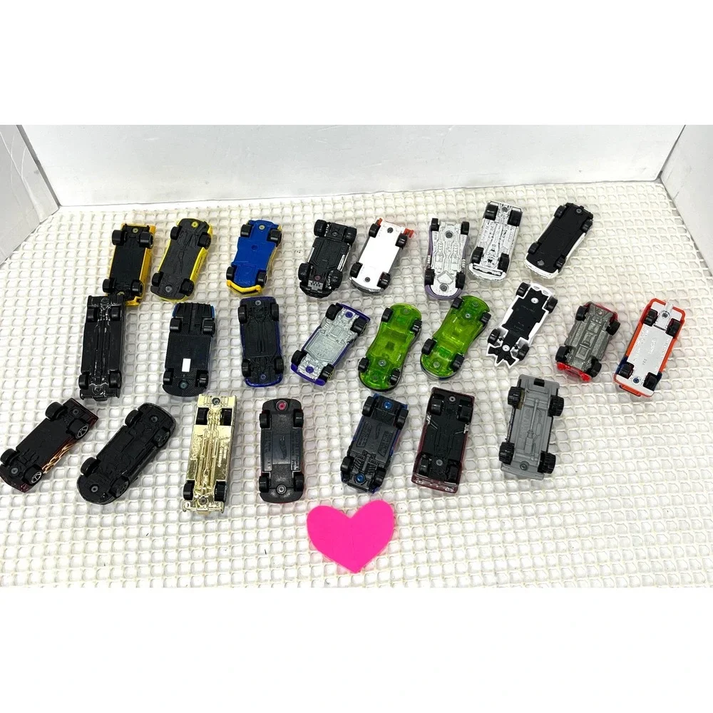 Hot Wheels lot 24